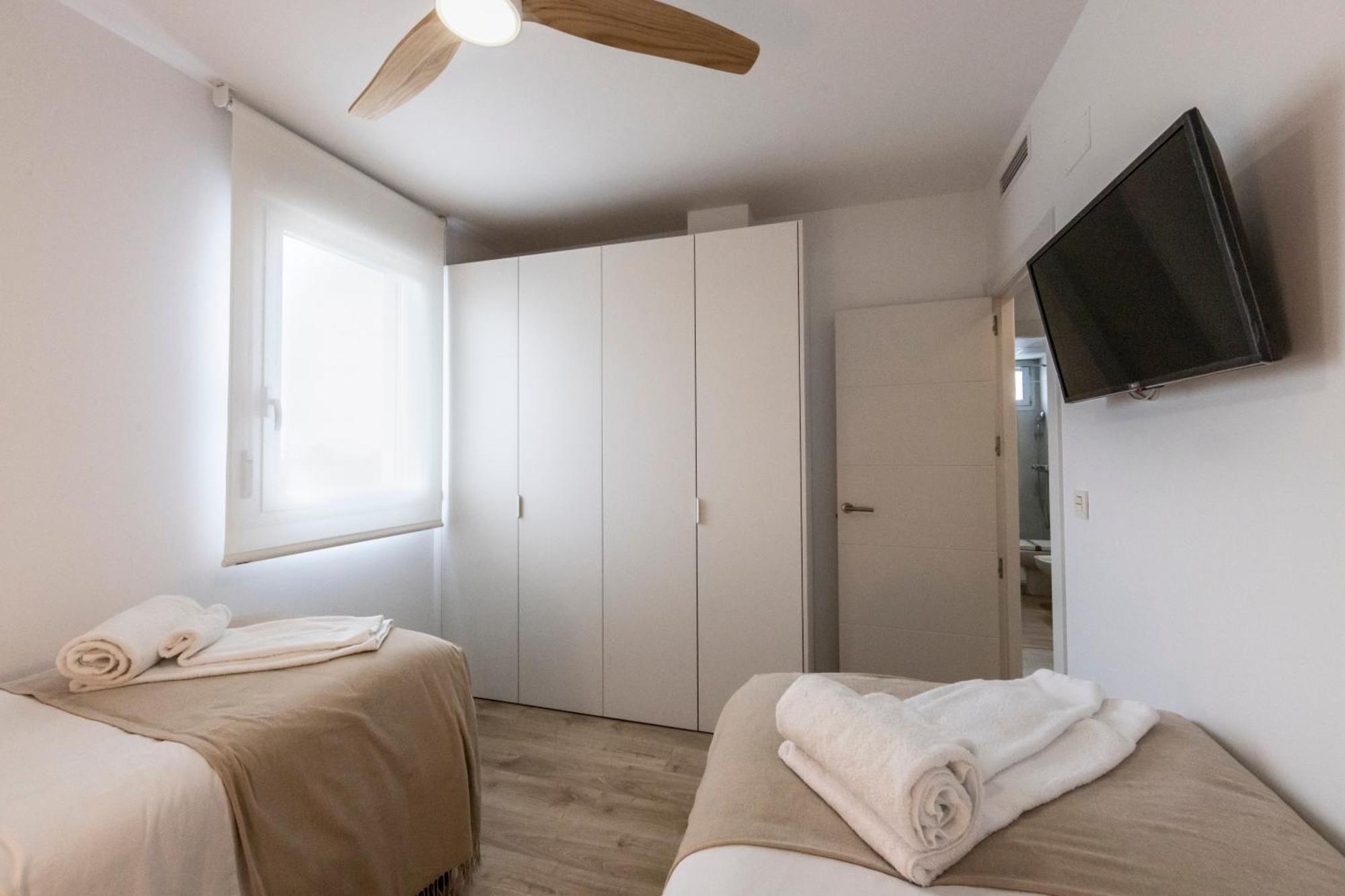 Homity Holidays - Playa Granada - Mar De Astrid Apartment Motril